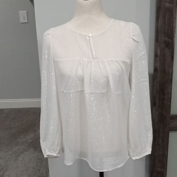 Banana Republic Factory shirred yoke Shine blouse off white w dot size S… - Picture 1 of 4
